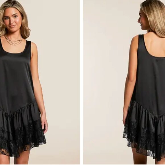 NWT Willow & Root - Tiered Lace Mini Dress - Picture 2 of 3